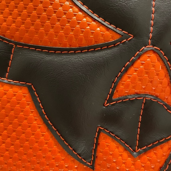 Love Pain Stitches Handmade Batmouth - Picture 5 of 8